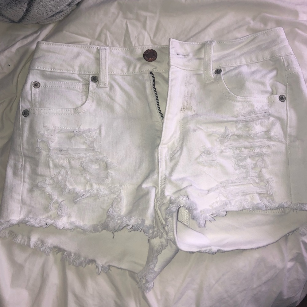 White denim ripped shorts !